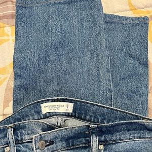 Abercrombie & Fitch The 90s Straight Ultra High Rise 👖